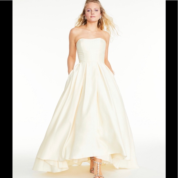 Betsy & Adam Dresses & Skirts - Betsy & Adam Strapless High-
Low Ballgown Light Yellow